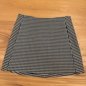 Urban Outfitters - Black & White Checkered Mini Skirt